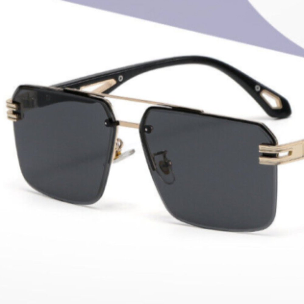 New Men’s Black & Gold  Rectangle Brown Tinted Lens Fashion Sunglasses